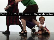 Cartell de l'exposició Dependencias, Eulàlia Valldosera al MNCARS
