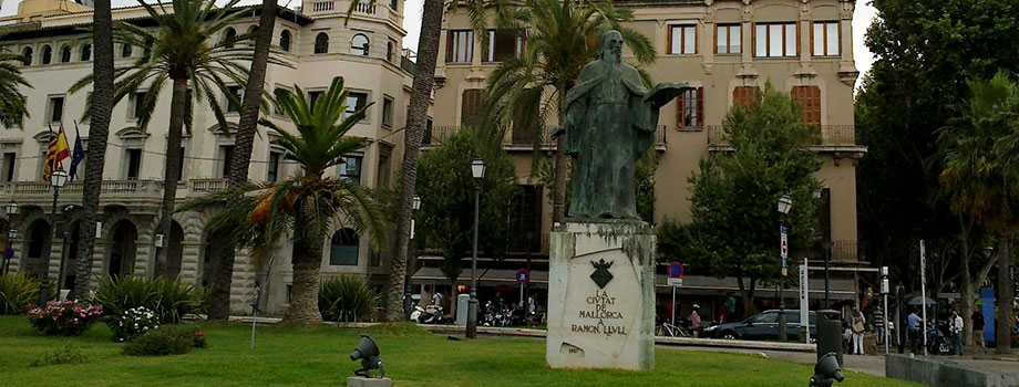 Monument a Ramon Llull de Palma